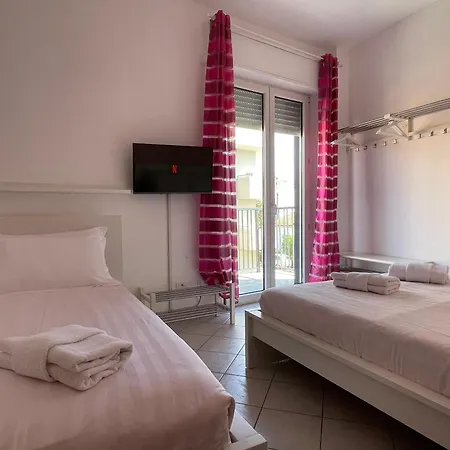 Bilocale A 230 Mt Dal Mare Wifi E Parcheggio 1 * ريميني